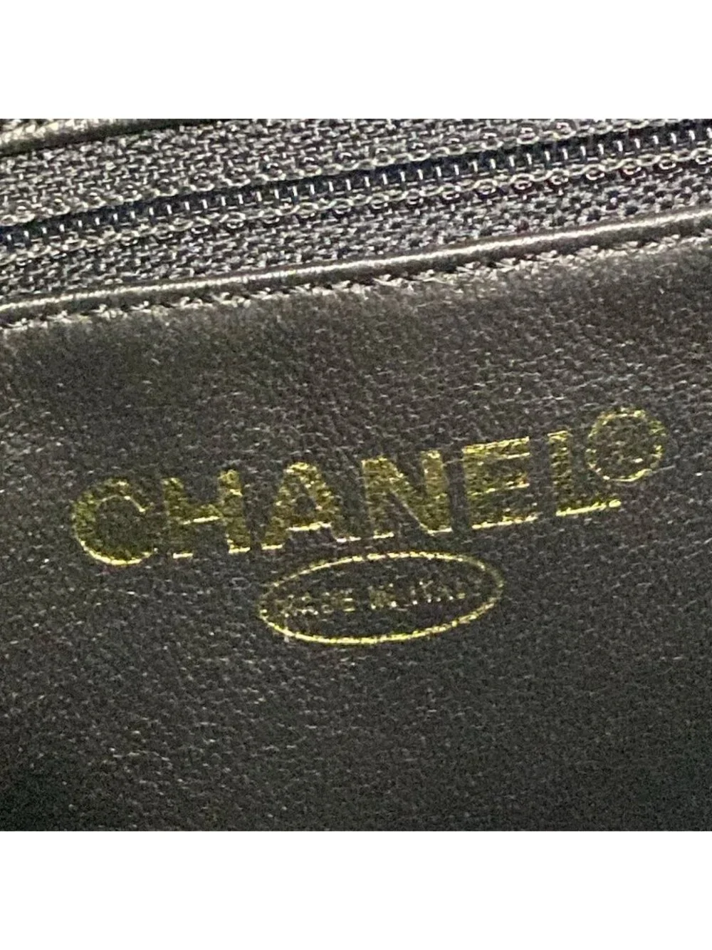 Chanel Tote Bag Reissue Black Gold